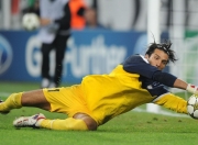 爱游戏大厅-锁链与乐章，若日尼奥的欧冠半决赛防守艺术