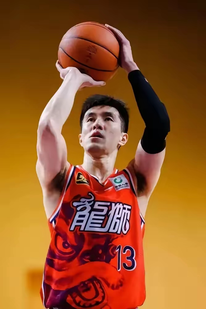 76人力克山西队，郭艾伦关键制胜