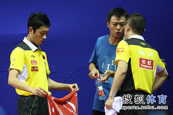 韩国队横扫日本队，许昕状态火热