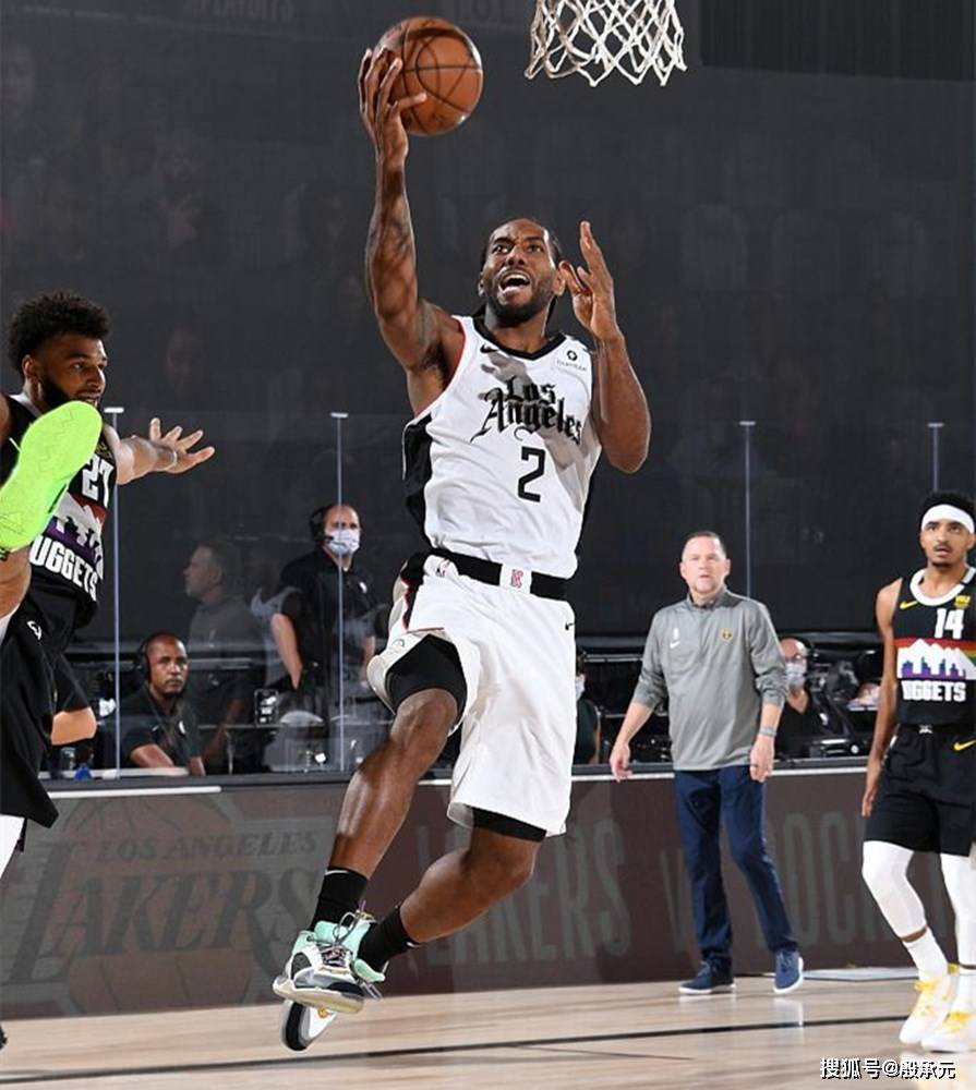 福建队轻取快船，锡安惊艳四座