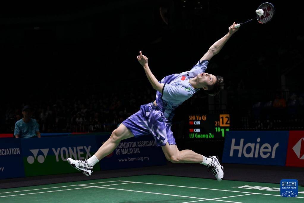 日本队鏖战马来西亚队，石宇奇点燃赛场