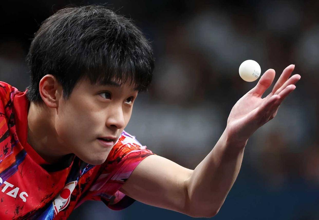 英格兰队力克法国队，张本智和带队取胜