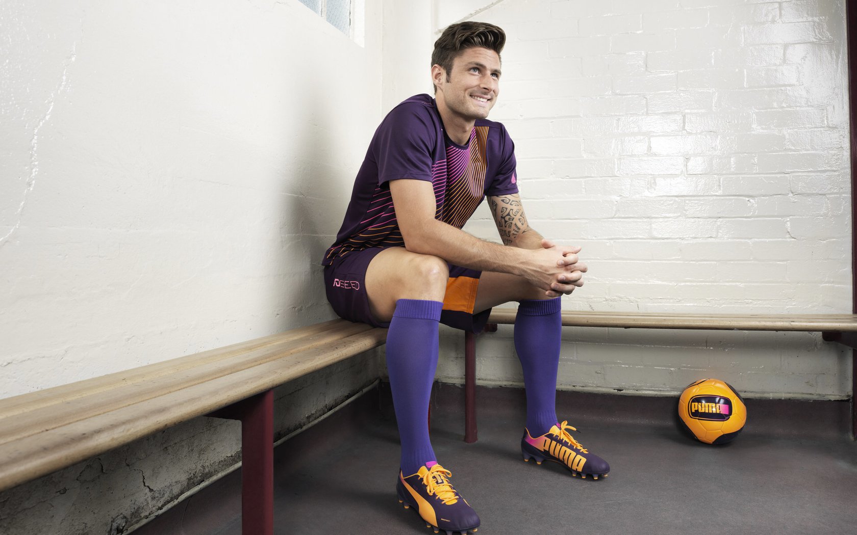 绿茵场与篮球馆的双重变奏,德甲争冠焦点战与新疆队收割快船的启示