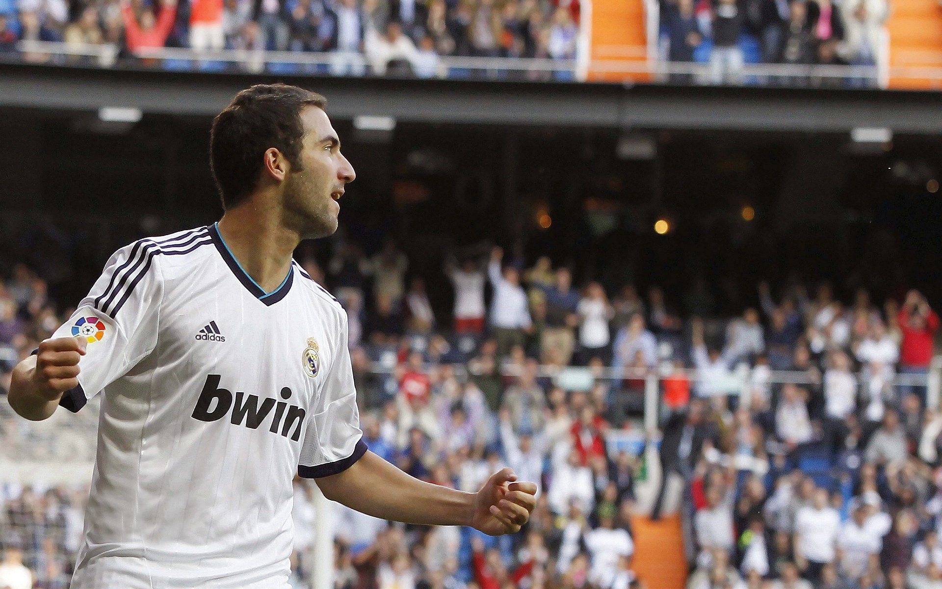 铁幕之下，阿什拉夫，当唯一成为防守的终极形态